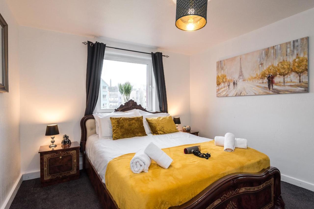 Cosy 2 Bedroom Apartment In The Heart Of Edimburgo Esterno foto